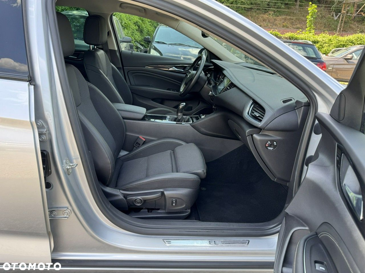 Opel Insignia - 13