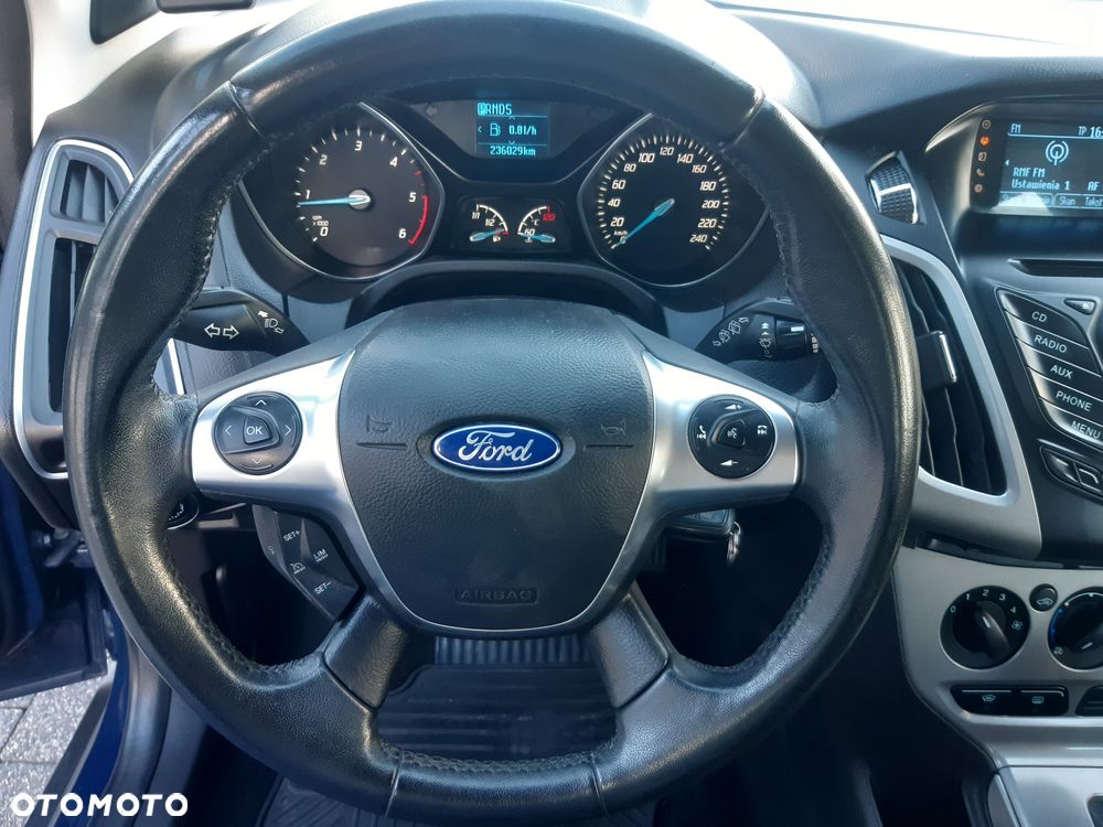 Ford Focus - 11