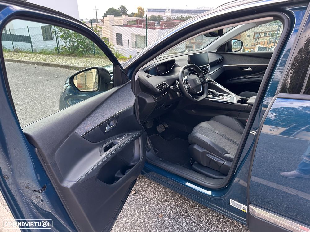 Peugeot 5008 BlueHDI 130 EAT8 Allure Pack - 15