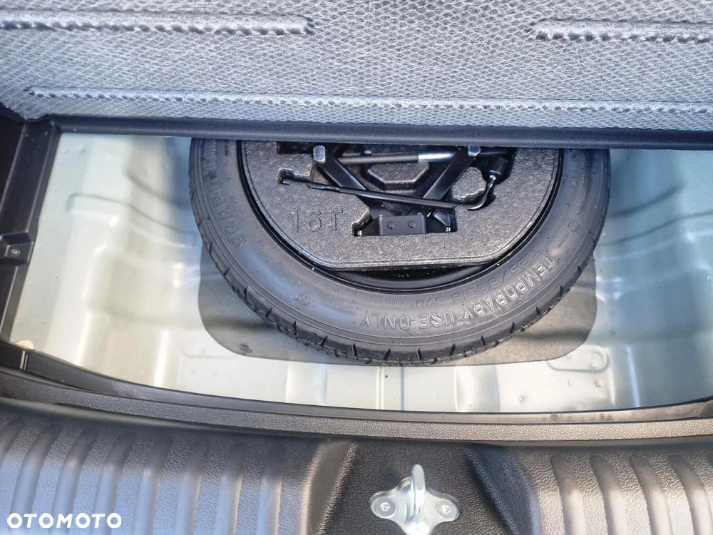Kia XCeed 1.5 T-GDI M DCT - 16
