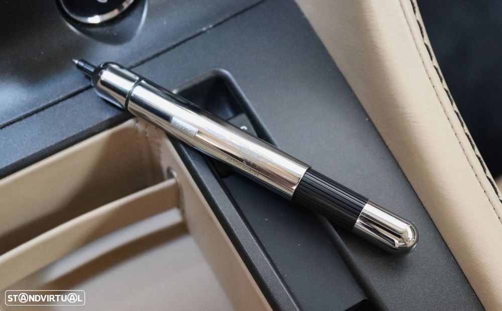 Aston Martin Vantage Coupe V8 Sportshift - 37