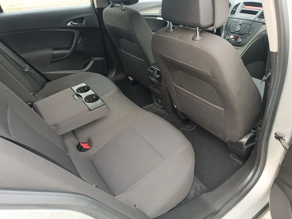 Opel Insignia 1.6 Turbo Sport - 18