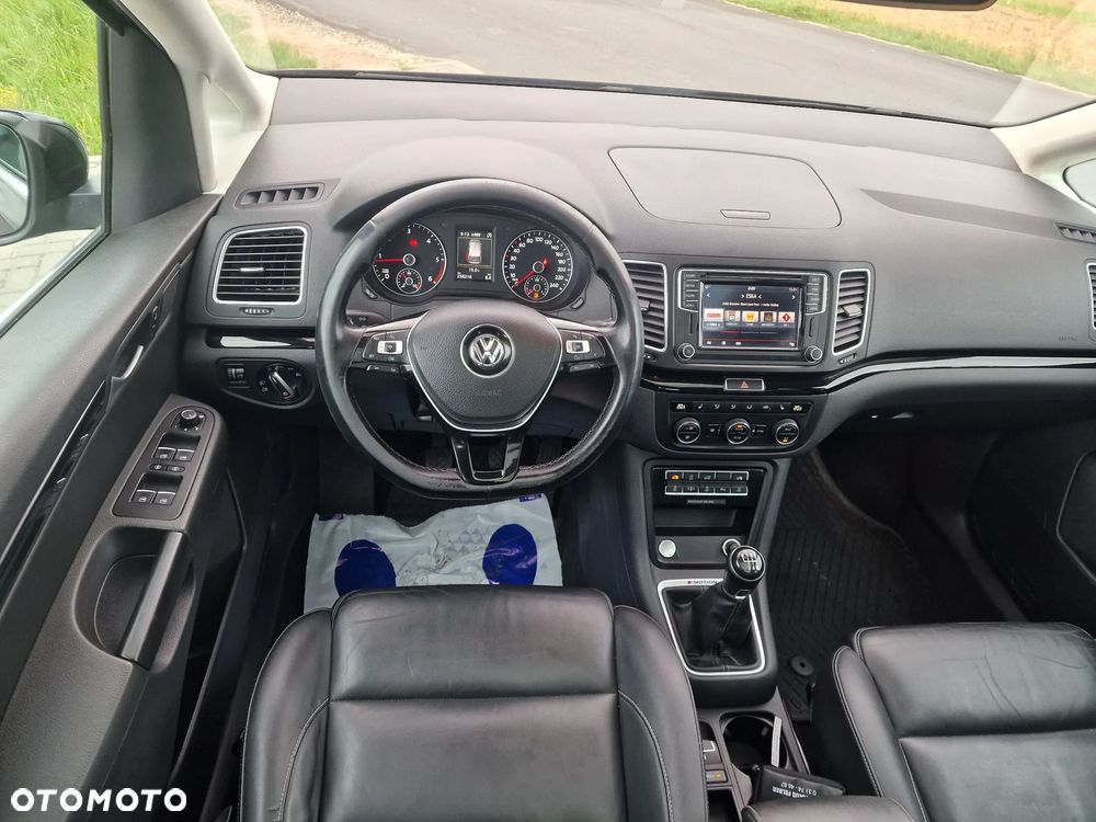 Volkswagen Sharan 2.0 TDI 4MOTION (BlueMotion Technology) Highline - 27