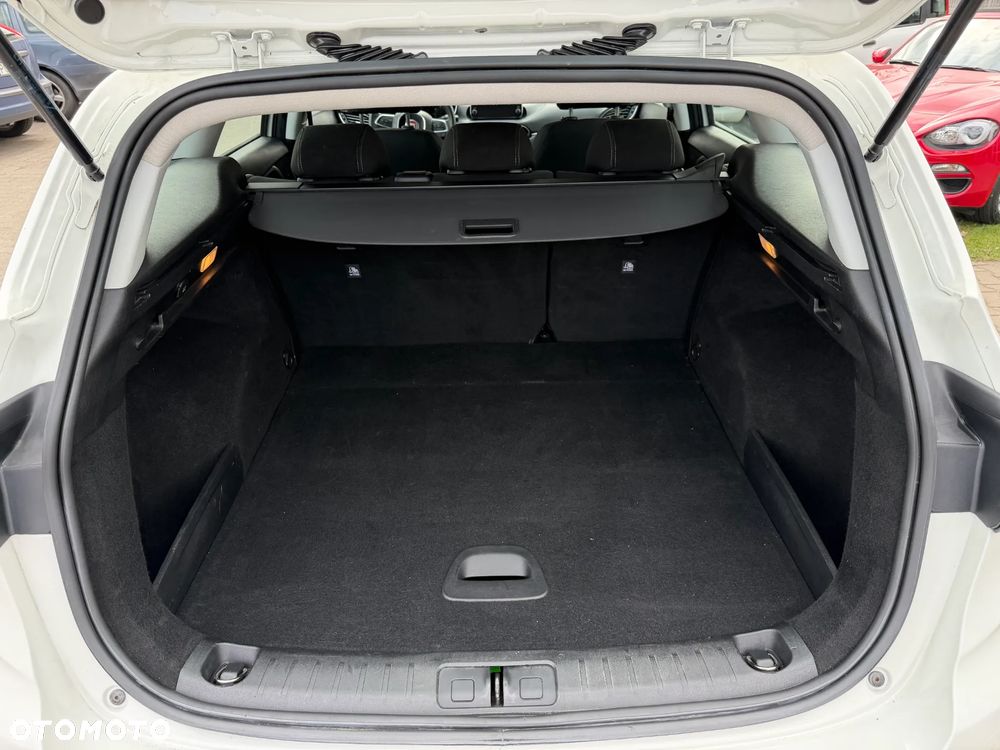 Fiat Tipo 1.6 MultiJet DCT Lounge - 17