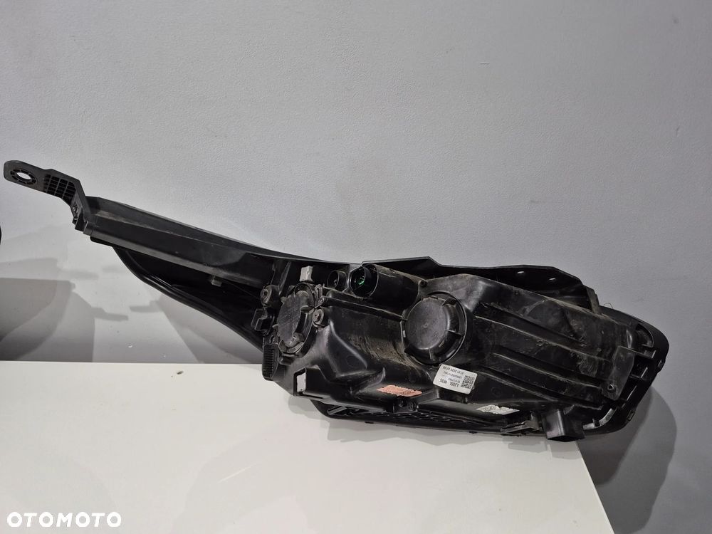 Kia Ceed III 18- Lampa reflektor soczewka lewy prawy przód 12PIN Europa oryginalny - 11
