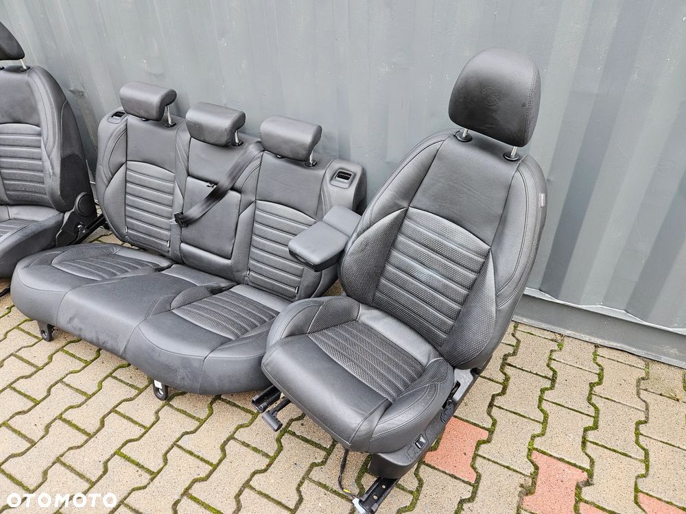 alfa romeo giulietta fotele kanapa boczki skóra - 4