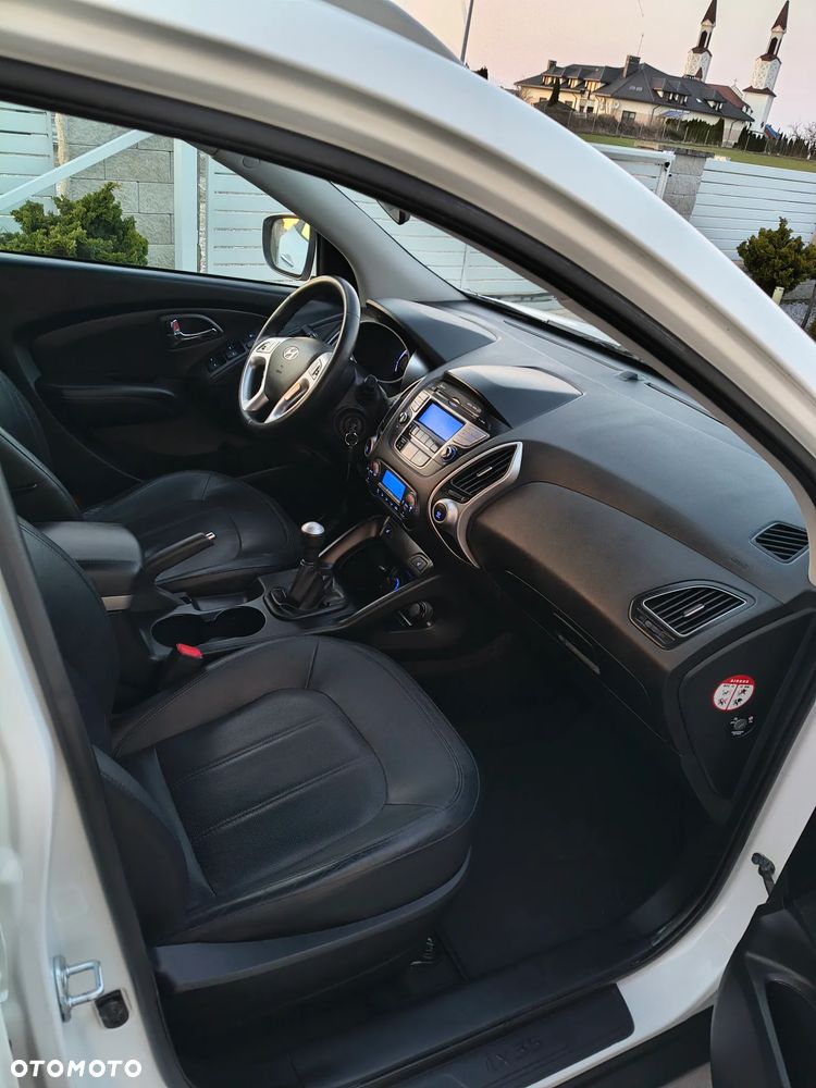 Hyundai ix35 2.0 2WD Comfort - 11