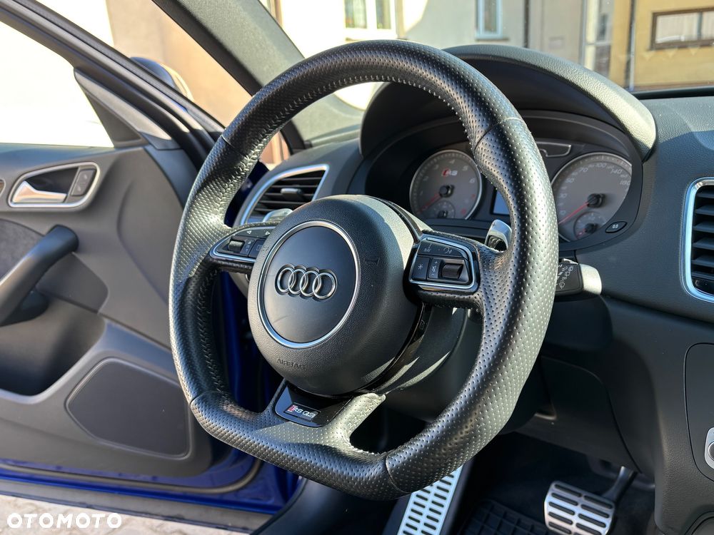 Audi RS Q3 Standard - 16