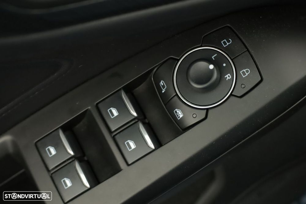 Ford Focus SW 1.0 EcoBoost MHEV ST-Line Aut. - 17