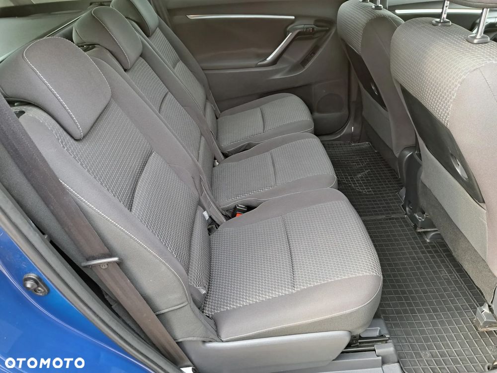 Toyota Verso - 21