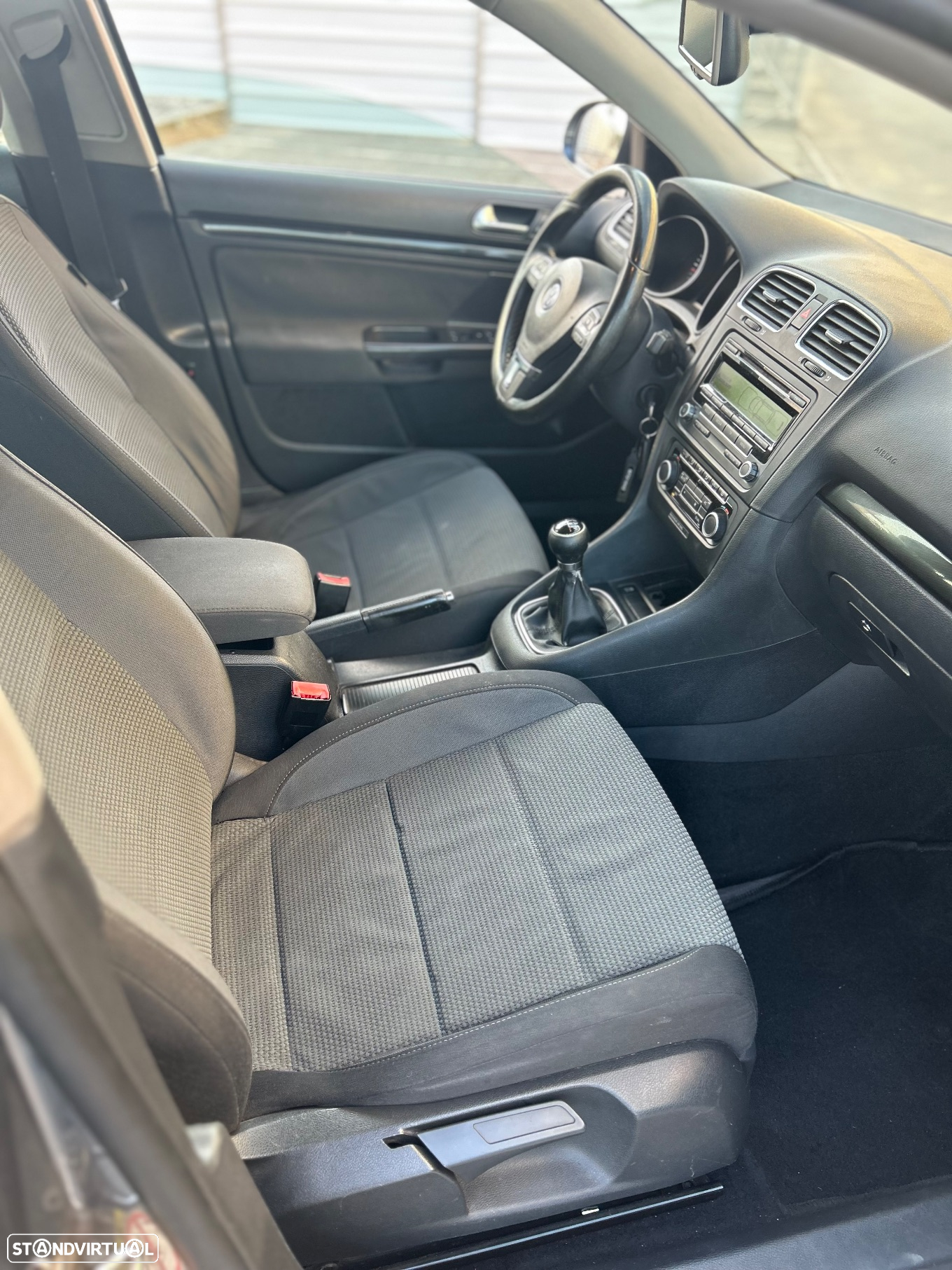 VW Golf Variant 1.6 TDi Confortline - 6