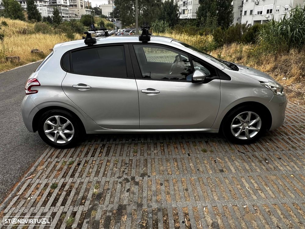 Peugeot 208 1.2 VTi Active - 11