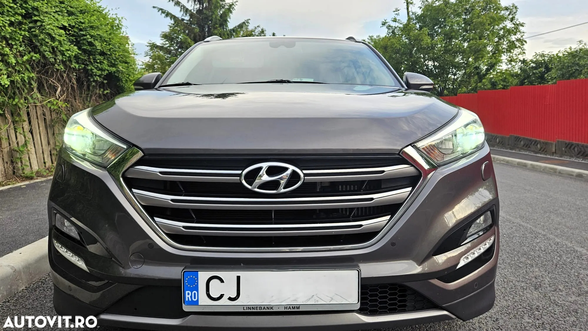 Hyundai Tucson 2.0 CRDI 4WD 6AT Premium+ - 30