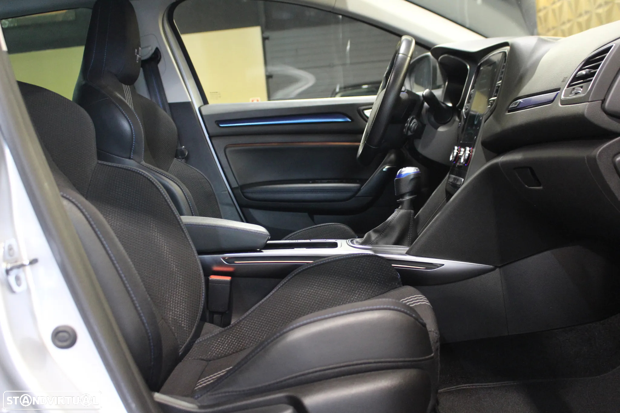 Renault Mégane Sport Tourer 1.5 Blue dCi GT Line - 21