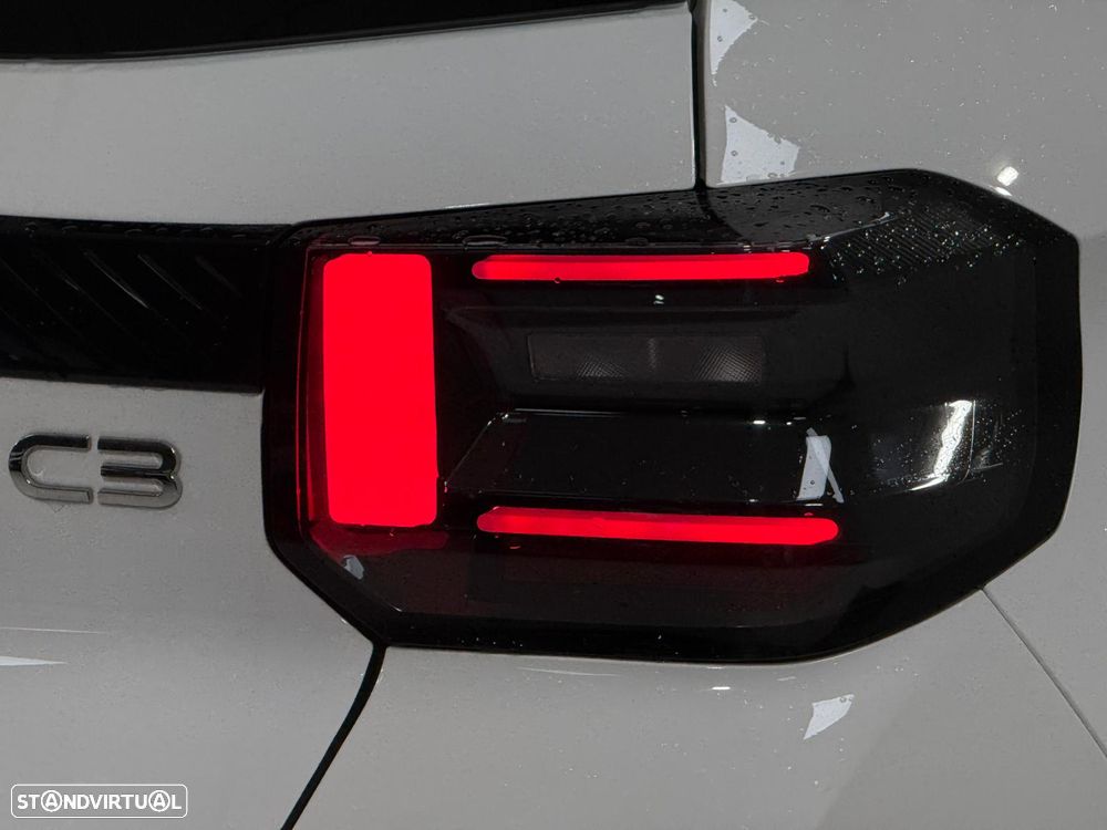 Citroën C3 1.2 Hybrid Max e-DSC6 - 8