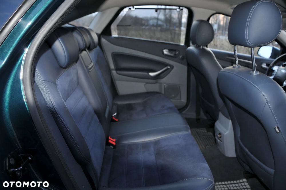 Ford Mondeo 1.8 TDCi Titanium - 28