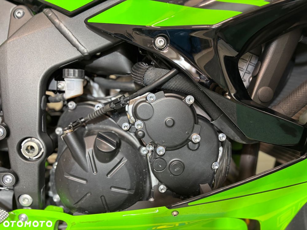 Kawasaki ZX - 16