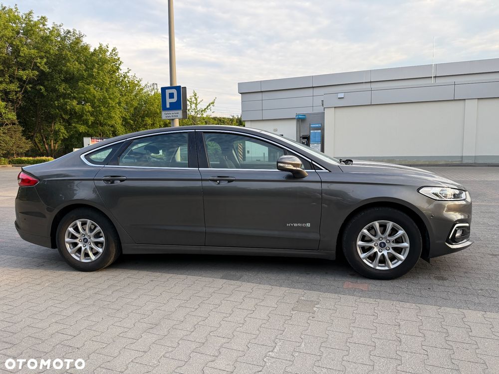 Ford Mondeo 2.0 Hybrid Titanium - 3