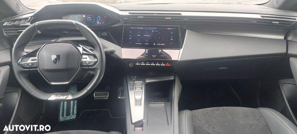 Peugeot 308 1.6L 225 EAT8 PHEV GT - 5