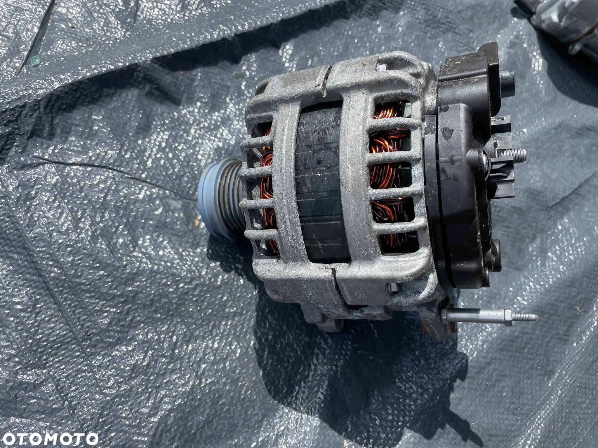 VW Skoda Audi alternator 2,0 TDI 05L903026N - 2