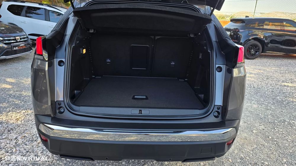 Peugeot 3008 1.2 PureTech Allure Pack EAT8 — fotografia 23