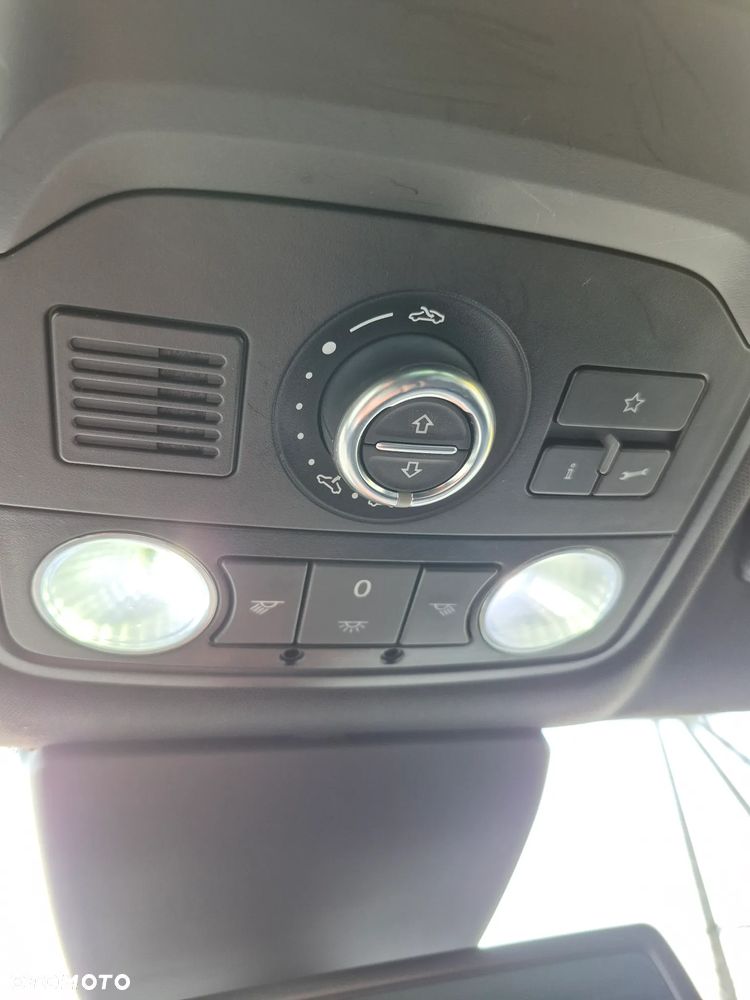 Volkswagen Tiguan 2.0 TDI 4Mot Perfectline R-Style DSG - 23