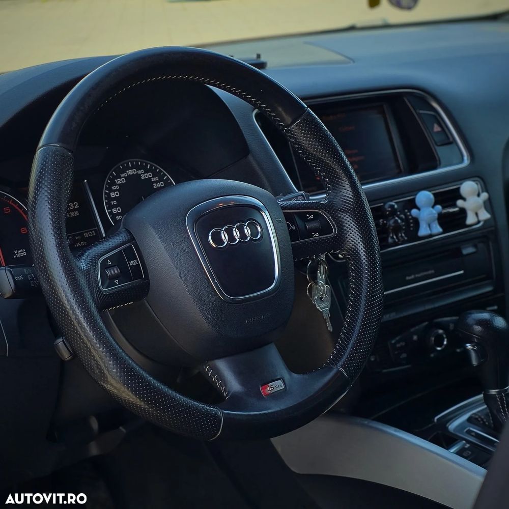 Audi Q5 2.0 TDI Quattro S-Tronic - 8