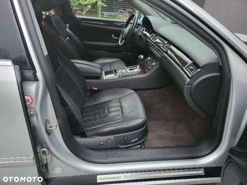 Audi A8 - 10