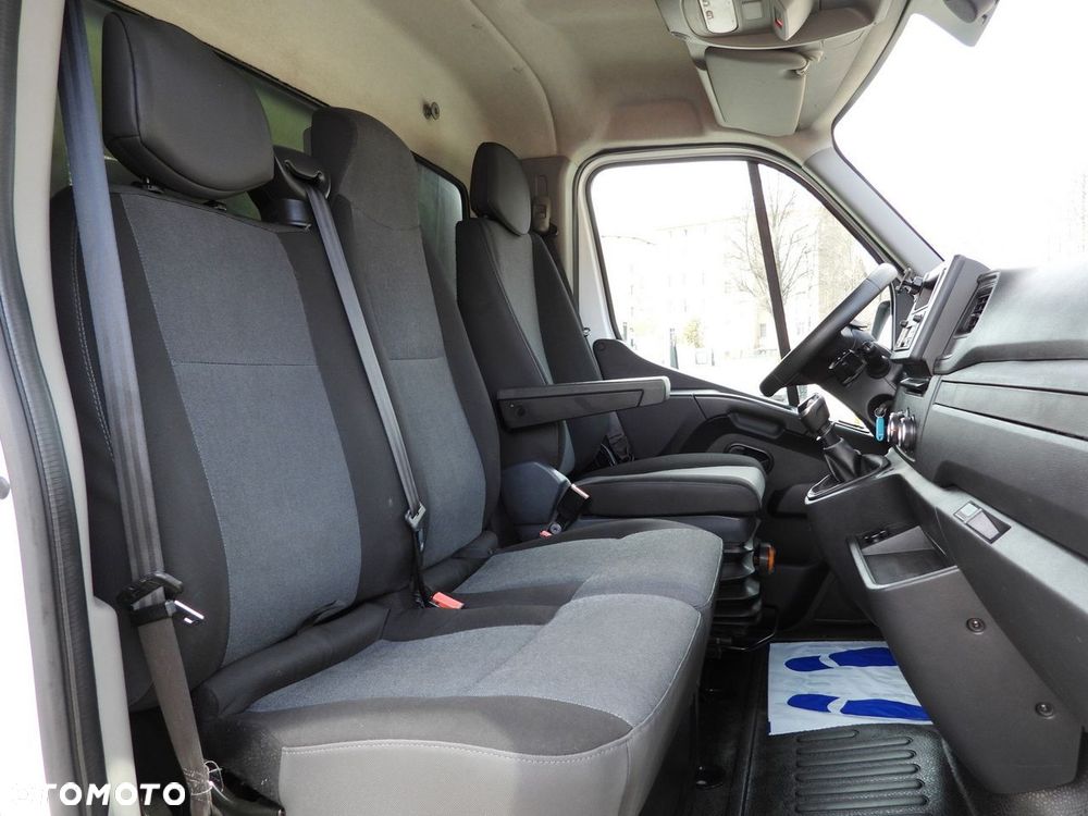 Renault MASTER PLANDEKA 10 PALET WEBASTO TEMPOMAT LEDY PNEUMATYKA KLIMATYZACJA  165KM - 38