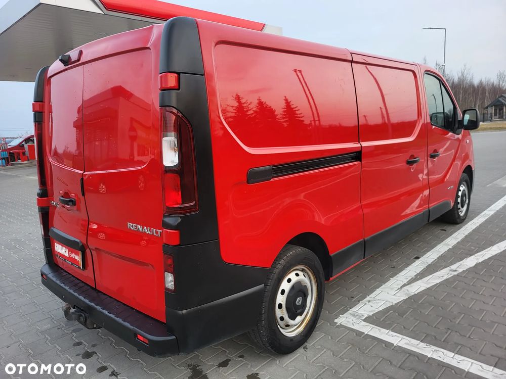 Renault Trafic - 16
