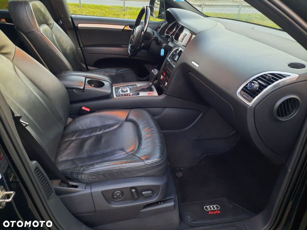 Audi Q7 - 24