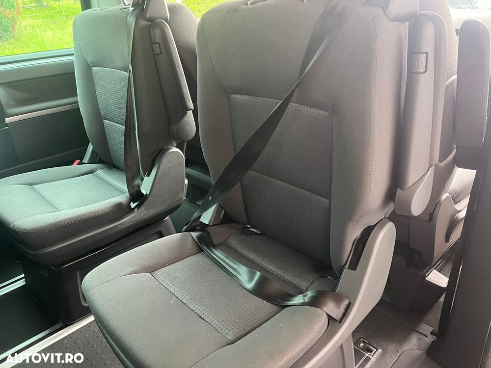 Volkswagen Multivan - 9