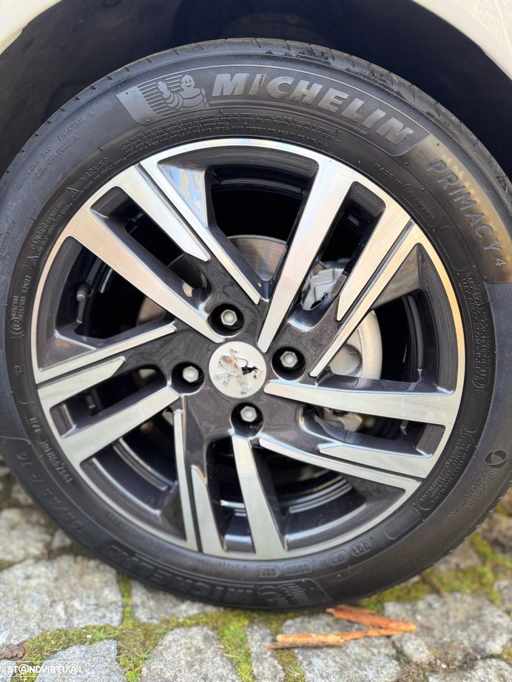 Peugeot 208 1.5 BlueHDi Active - 11