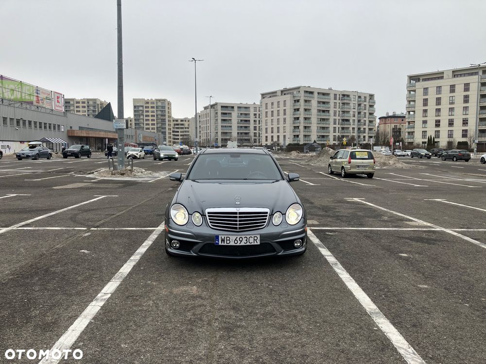 Mercedes-Benz Klasa E 63 AMG 7G-TRONIC - 6