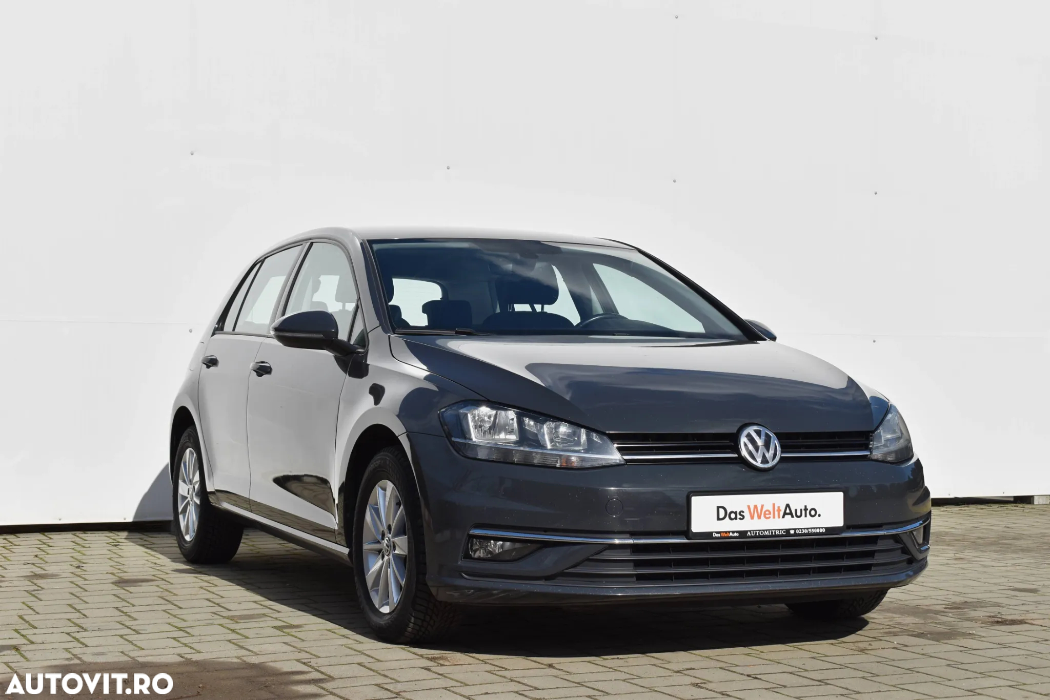 Volkswagen Golf 1.6 TDI Comfortline - 2