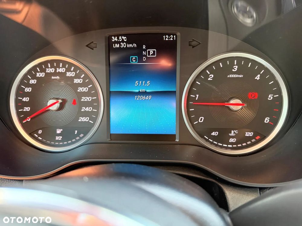 Mercedes-Benz GLC 220 d 4-Matic - 23