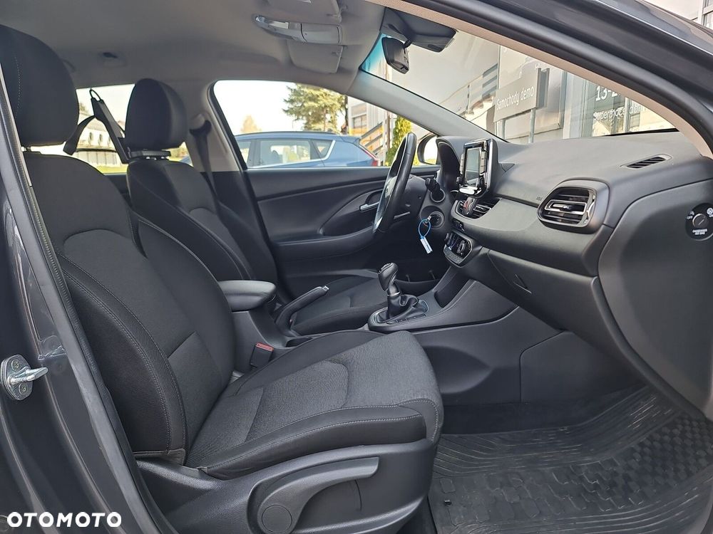 Hyundai i30 1.0 T-GDI Smart - 27
