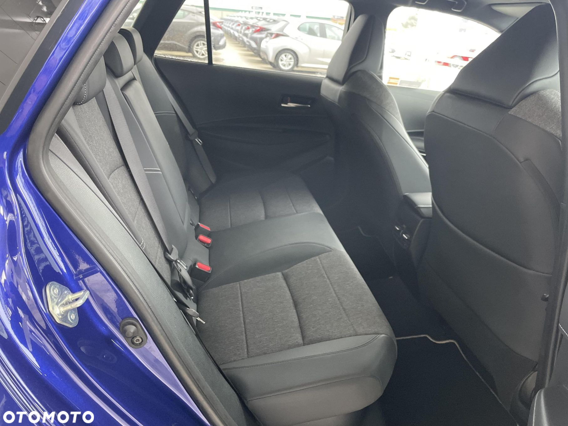 Toyota Corolla - 10