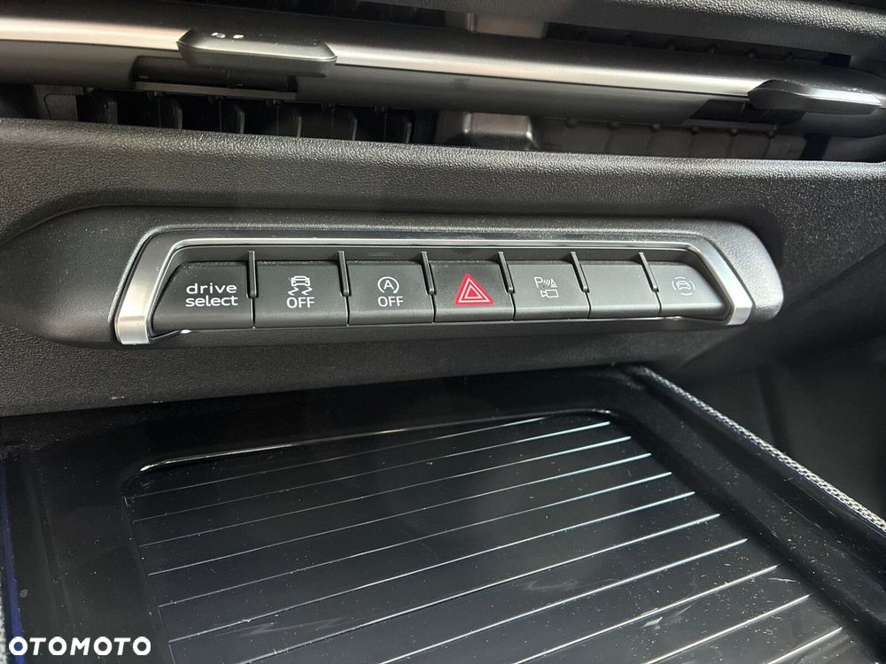 Audi Q3 35 TFSI S tronic - 27