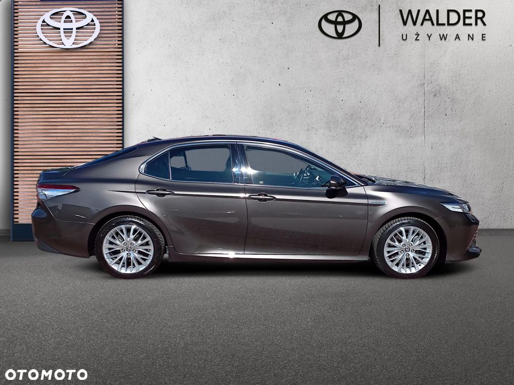Toyota Camry 2.5 Hybrid Executive CVT - 5
