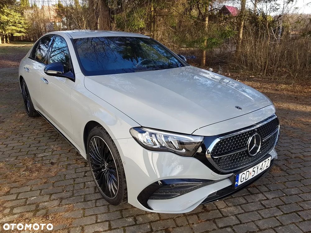 Mercedes-Benz Klasa E 300 de PHEV 4-Matic AMG 9G-Tronic - 27