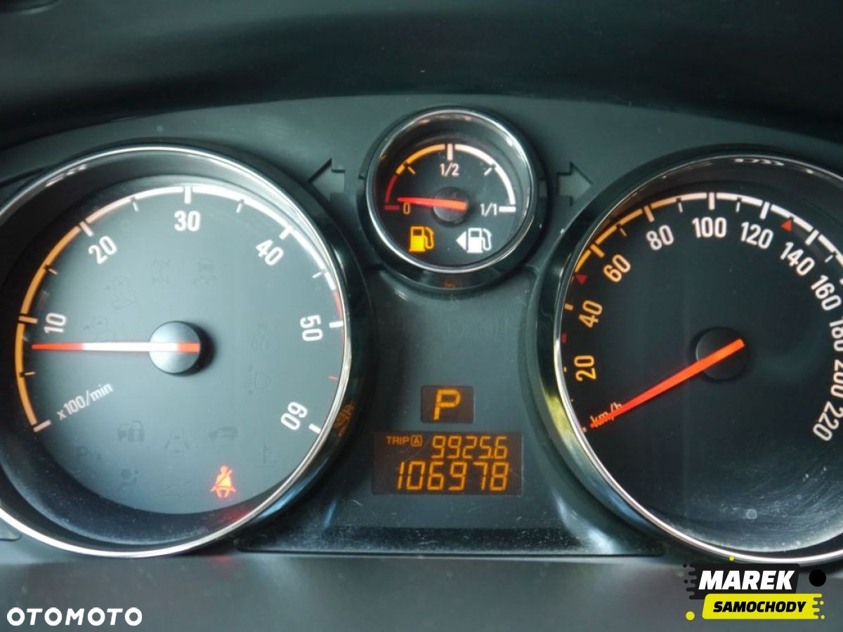 Opel Antara - 22