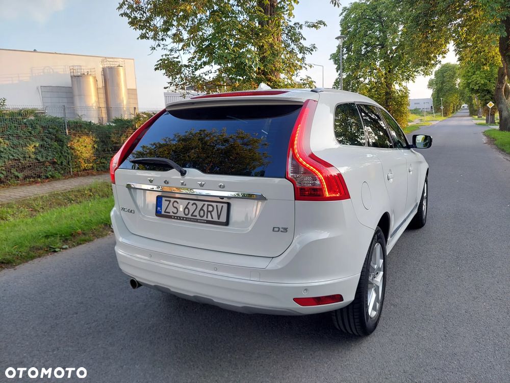 Volvo XC 60 D3 Drive-E Summum - 5