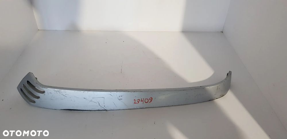 Piaggio Vespa LX 125 Owiewka Listwa Płoza - 1