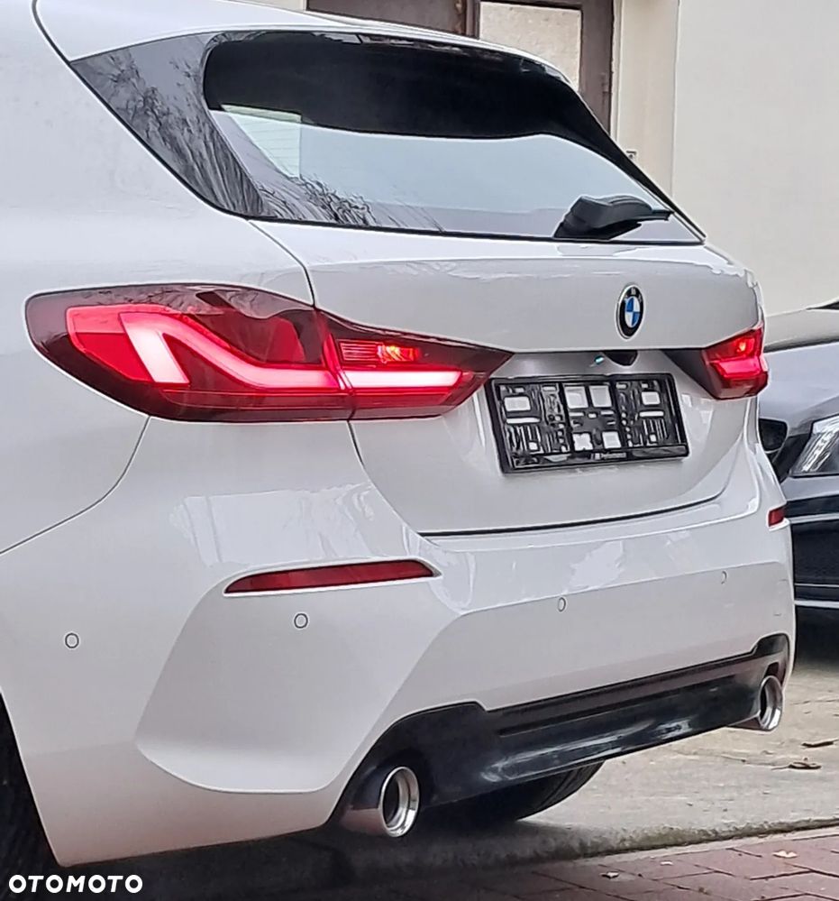 BMW Seria 1 118d ColorVision Edition sport - 25