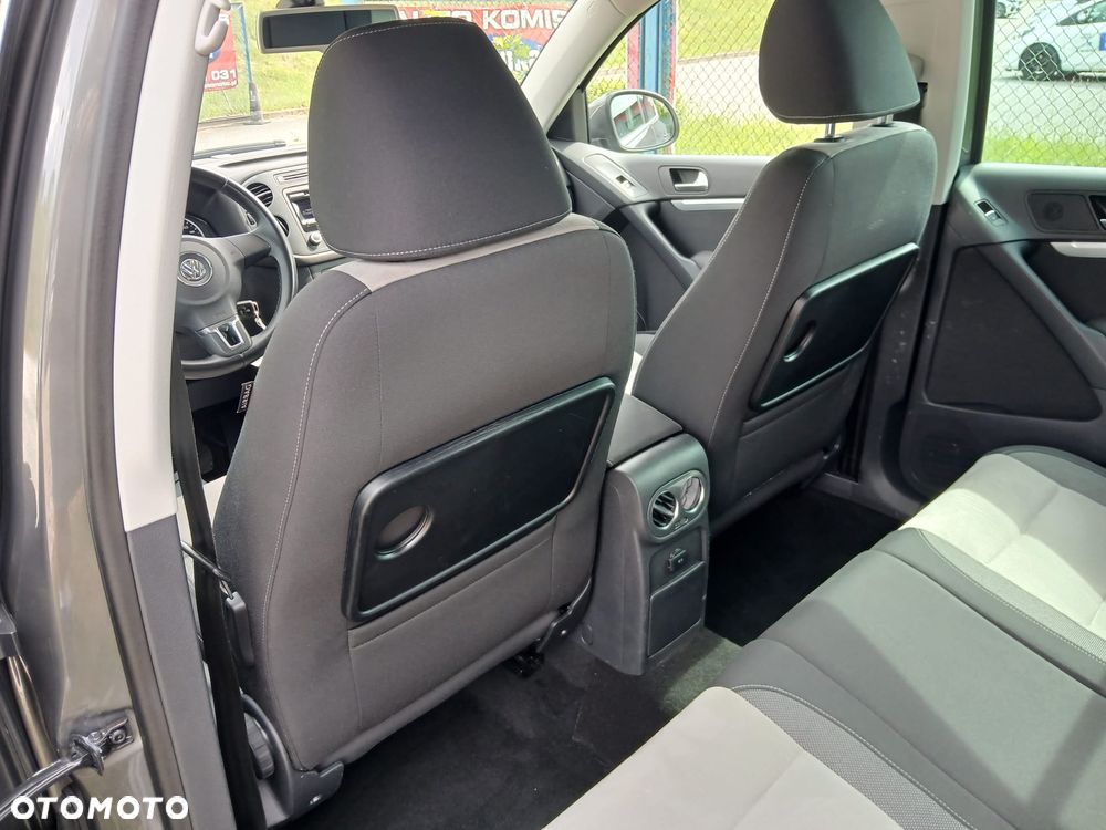 Volkswagen Tiguan - 23