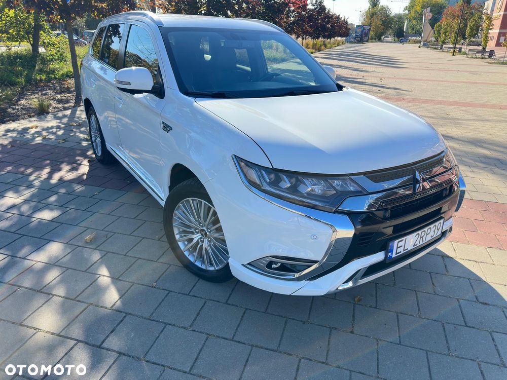 Mitsubishi Outlander - 29