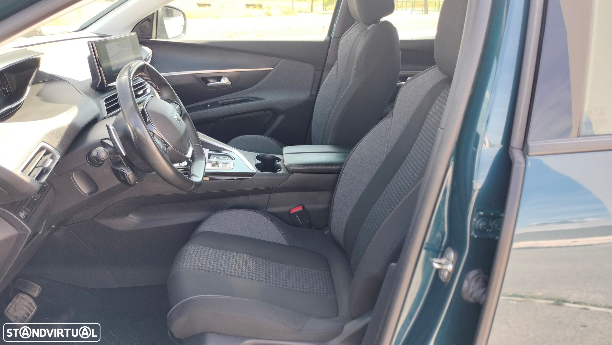 Peugeot 3008 BlueHDi 130 Stop & Start EAT8 Active - 13