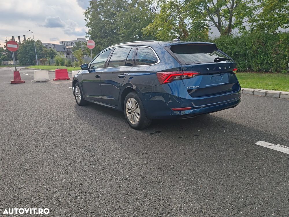 Skoda Octavia Combi 2.0 TDI Style - 4