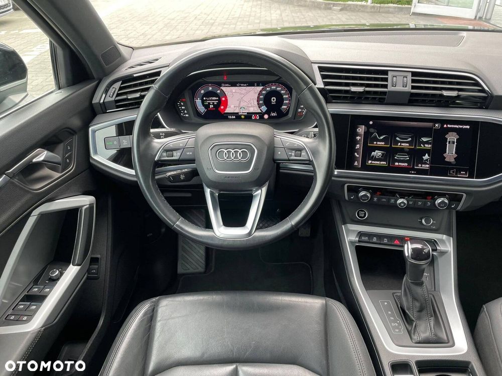 Audi Q3 - 17